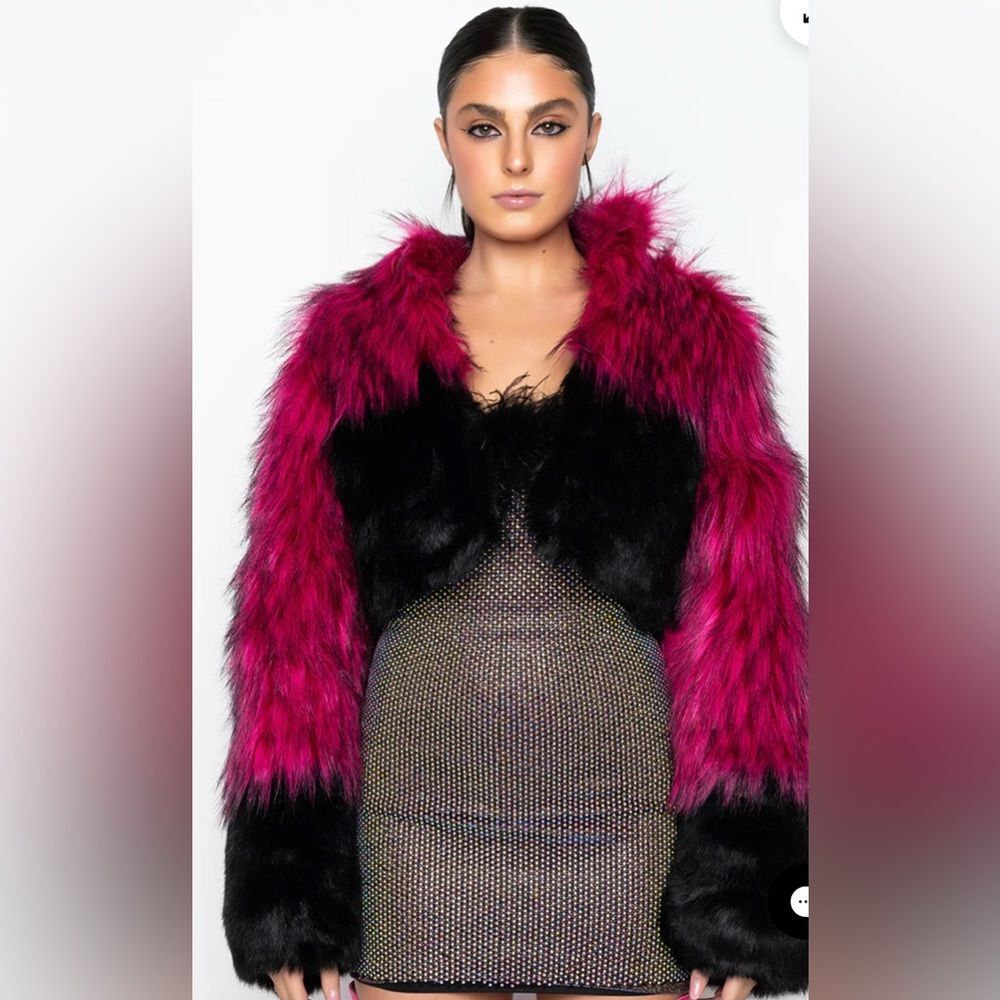Akira Half & Half Faux Fur Crop Jacket M (6/8)
